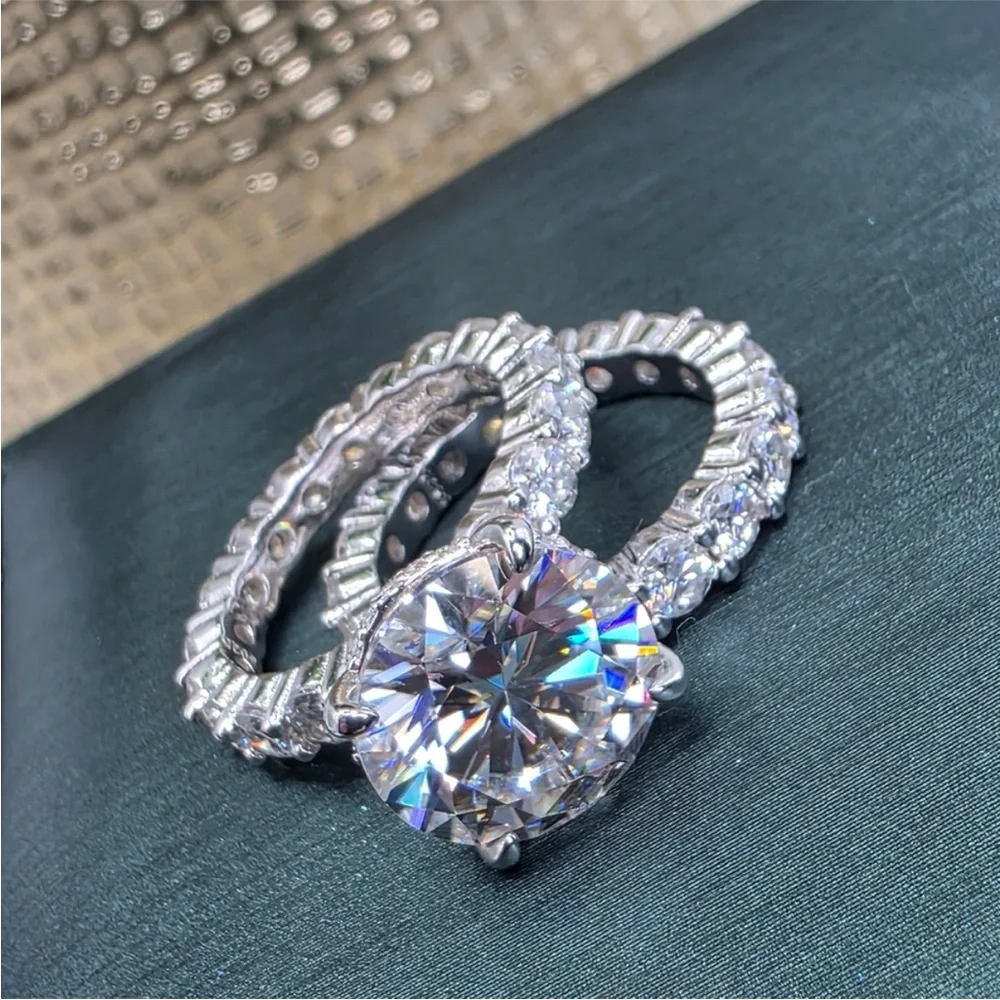 💎 4CT 🔥 FIRE Moissanite Engagement Ring + Eternity Band Set (Size 5)